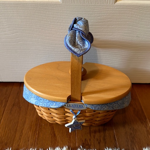 Longaberger Other - Longaberger Century Basket